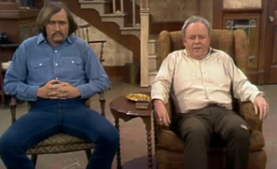 The Scene Where Archie Bunker Defends The National Anthem Is Going Viral 50 Years Later