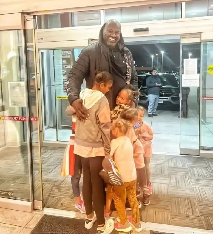 Shaq surprises family of 11 with two new cars and more